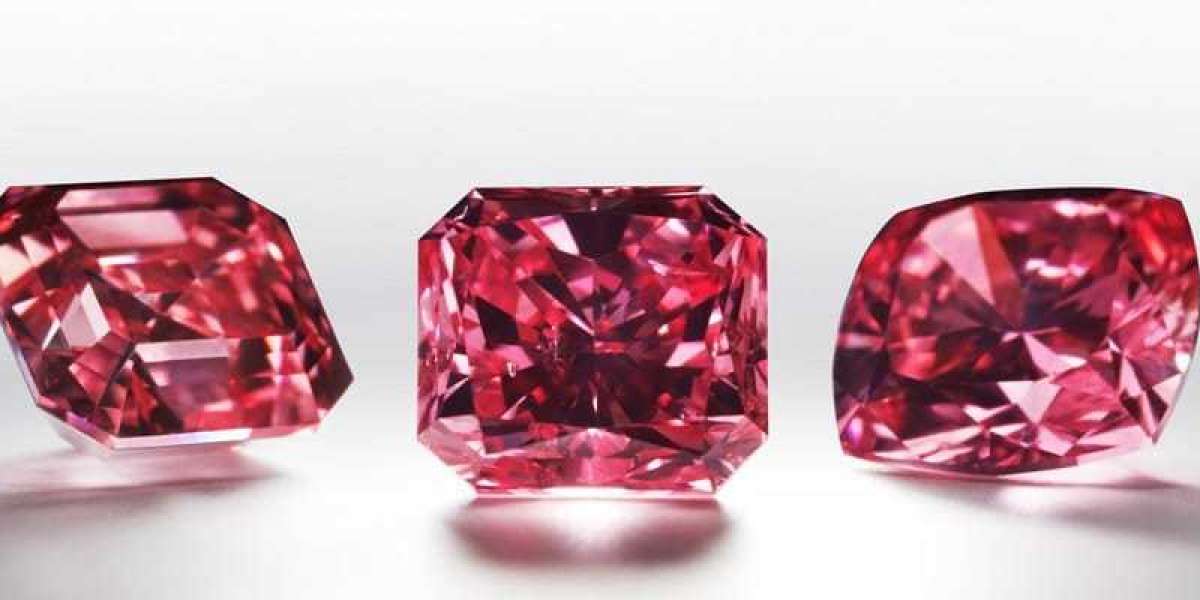 The Allure of Pink Argyle Diamonds: Unveiling Nature's Elegance